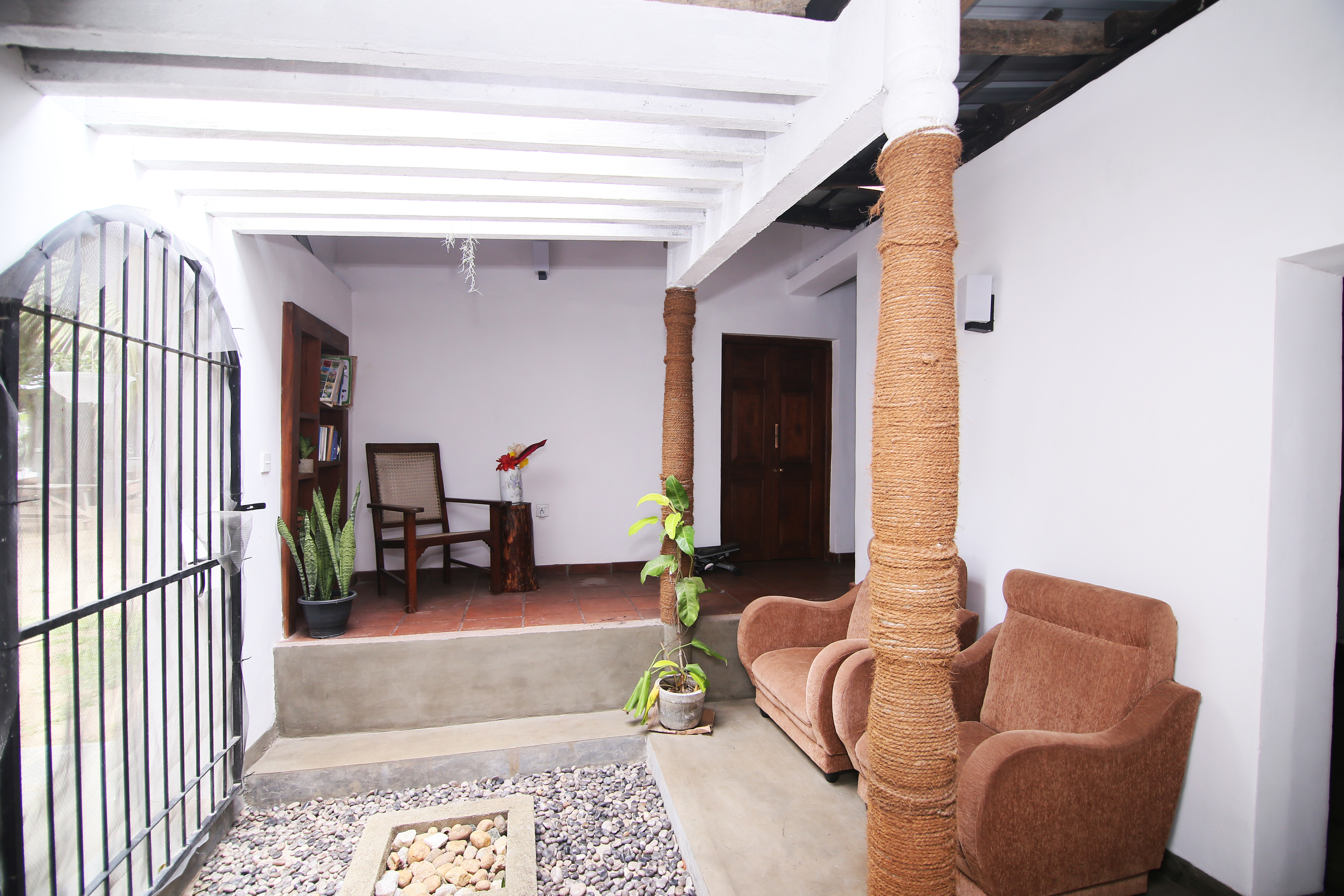 Bright, sunlit room in Lion Shade Bungalow