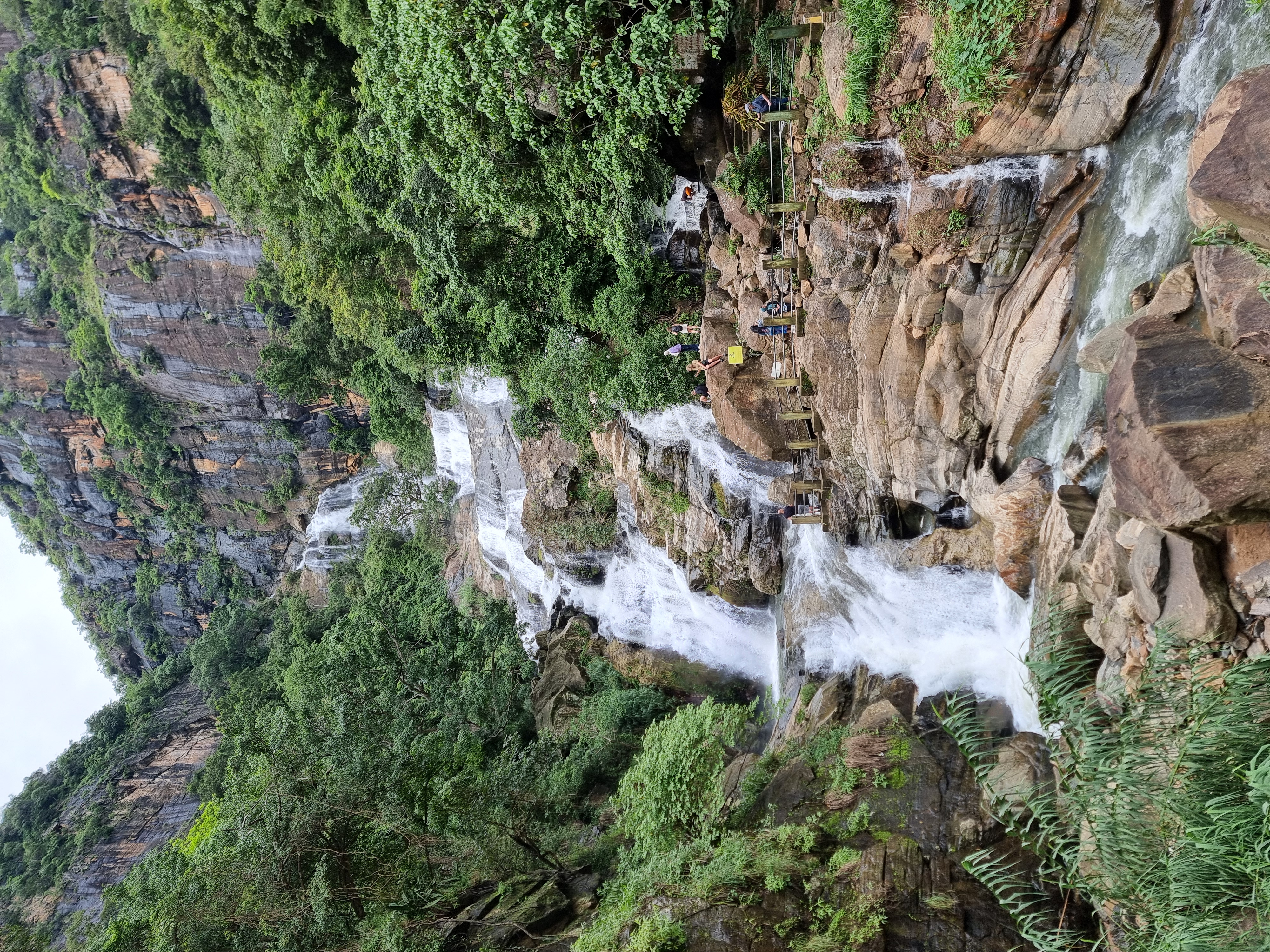 Waterfall hiking tour in Sri Lanka